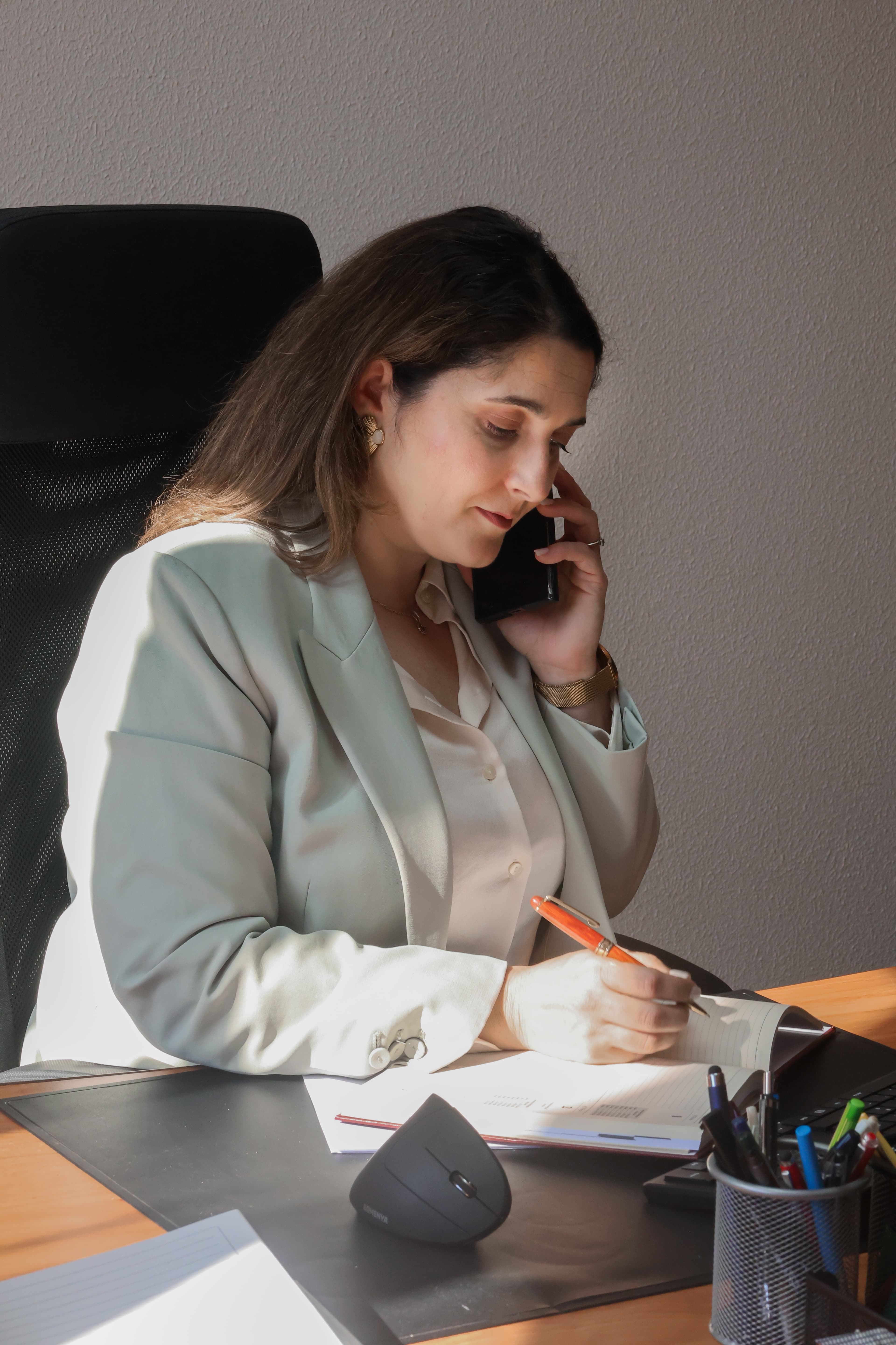 Dra. Nadine Isabel Zeverino